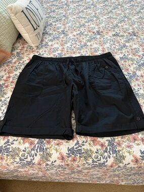 Lane Bryant Black Elastic Waist Bermuda Shorts